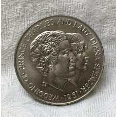 UGANDA 1981 . TEN 10 SHILLINGS